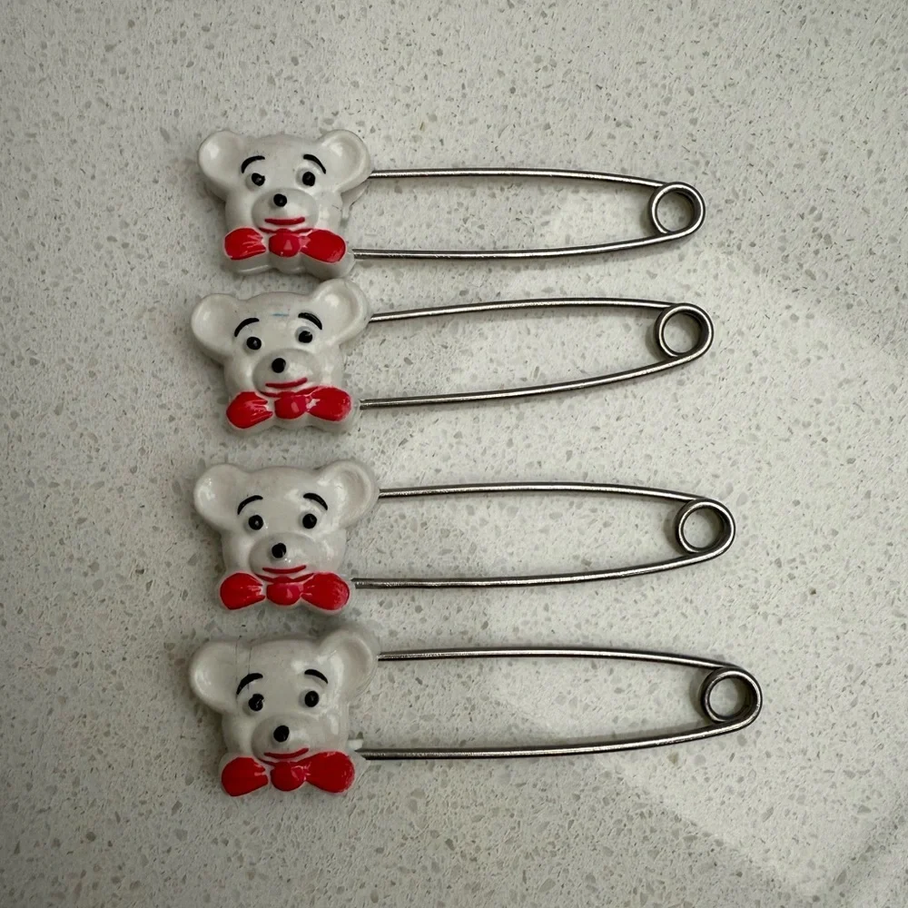 Set of 4 Vintage Bear Diaper Pins White Bears Red Bow Ties Nursery Retro Baby - Picture 2 of 7